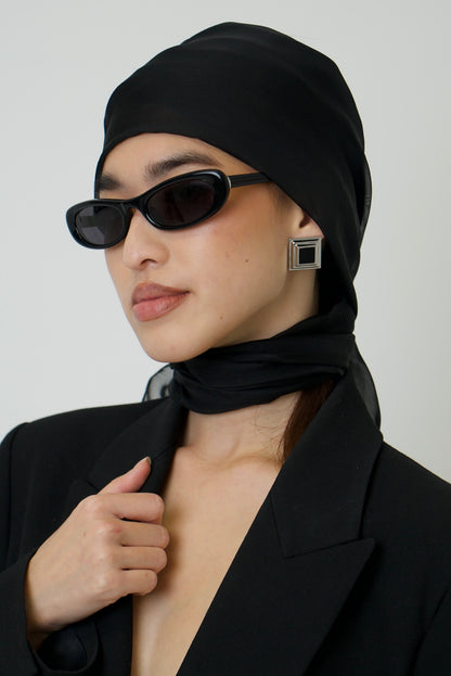 Beautiful art deco modern silver earrings with black onyx stone.