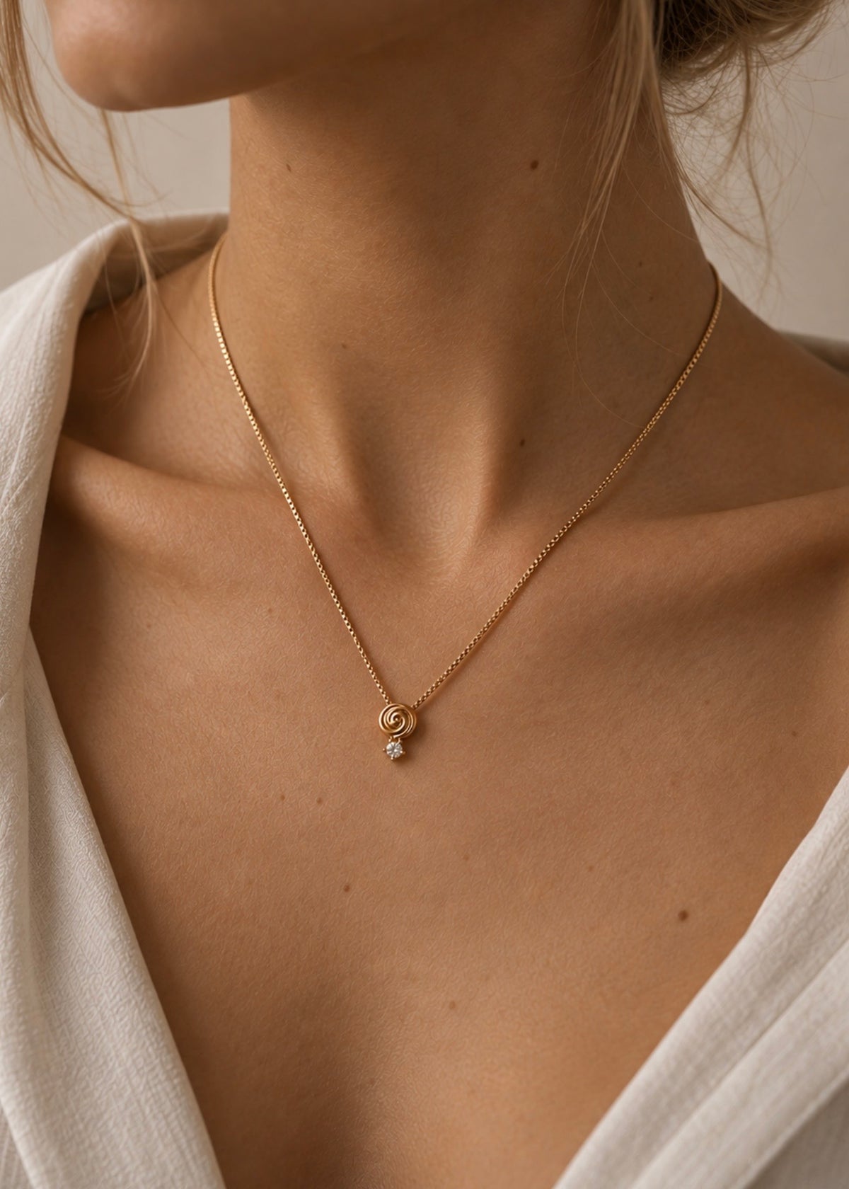ALBA NECKLACE GOLD